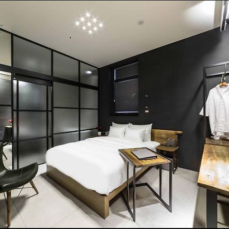 Hotel The Artist Dongdaemun Сеул Екстер'єр фото