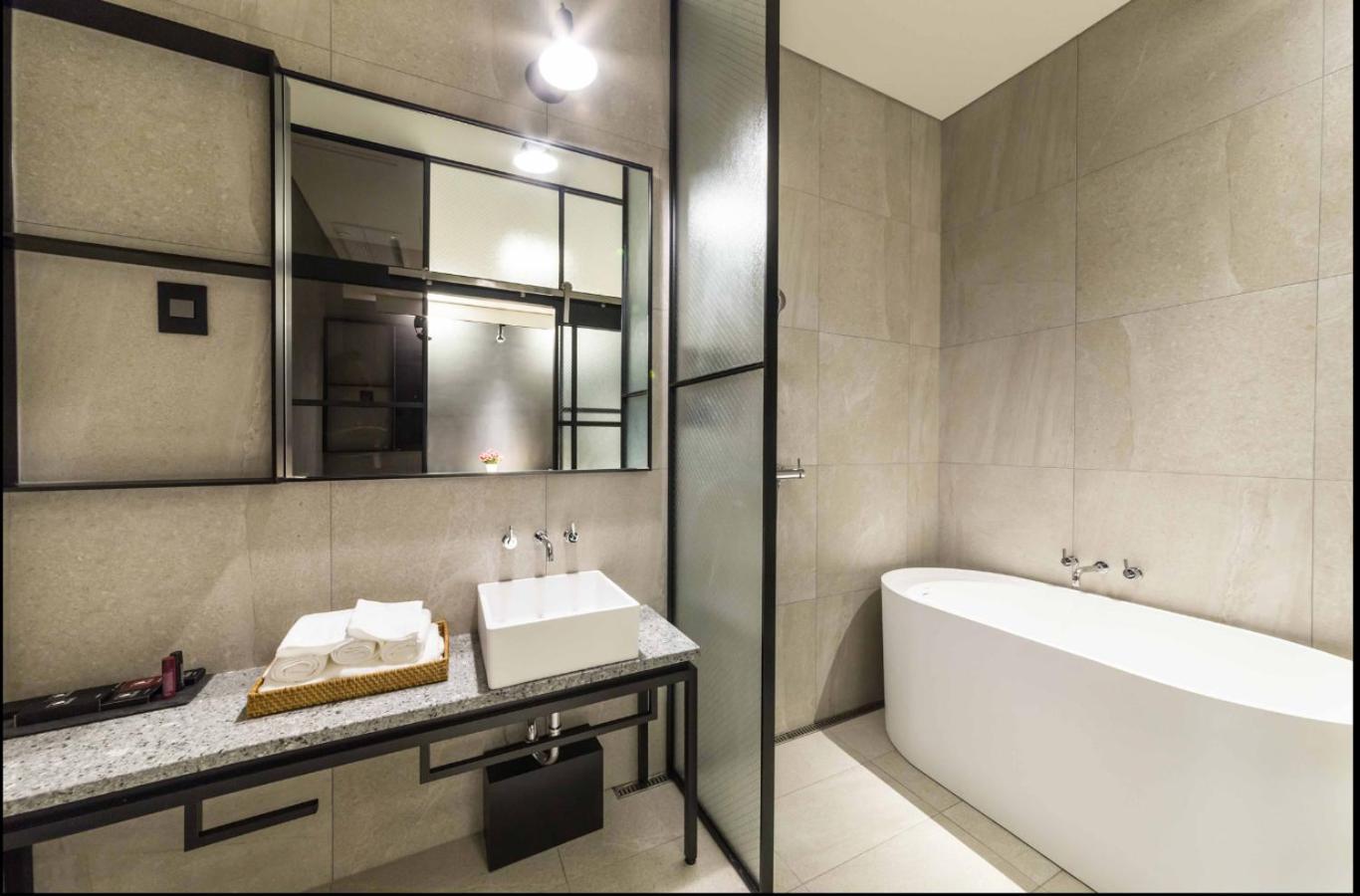 Hotel The Artist Dongdaemun Сеул Екстер'єр фото